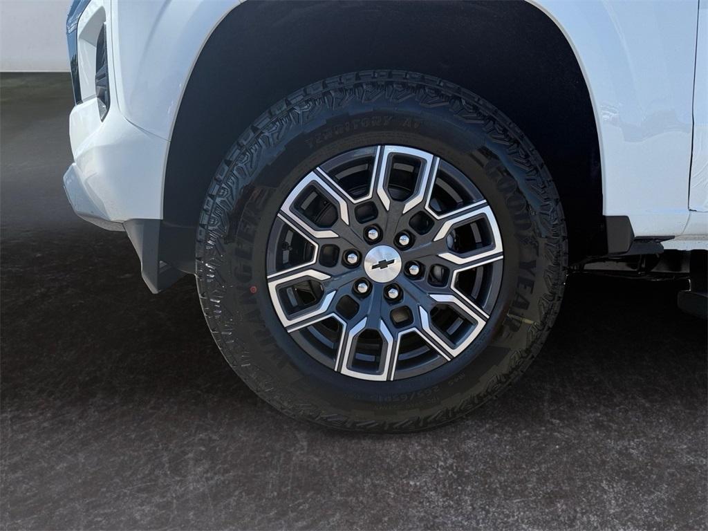 new 2026 Chevrolet Colorado car, priced at $46,190