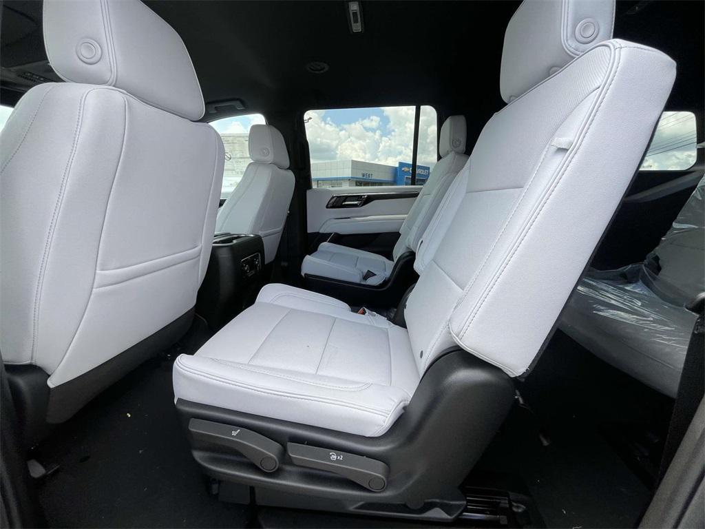 new 2025 Chevrolet Suburban car, priced at $77,488