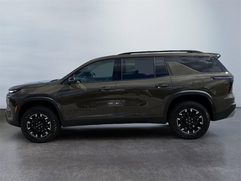 used 2024 Chevrolet Traverse car, priced at $47,495