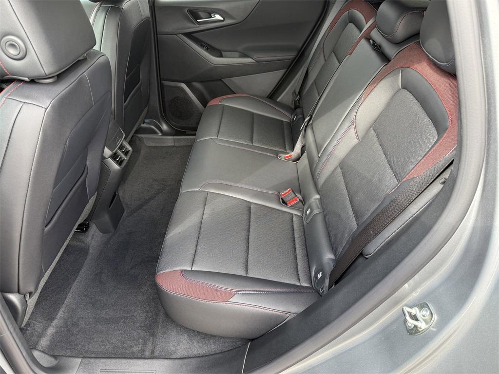 new 2026 Chevrolet Equinox car, priced at $34,220