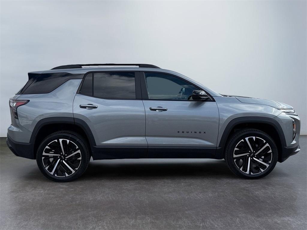 new 2026 Chevrolet Equinox car, priced at $34,220