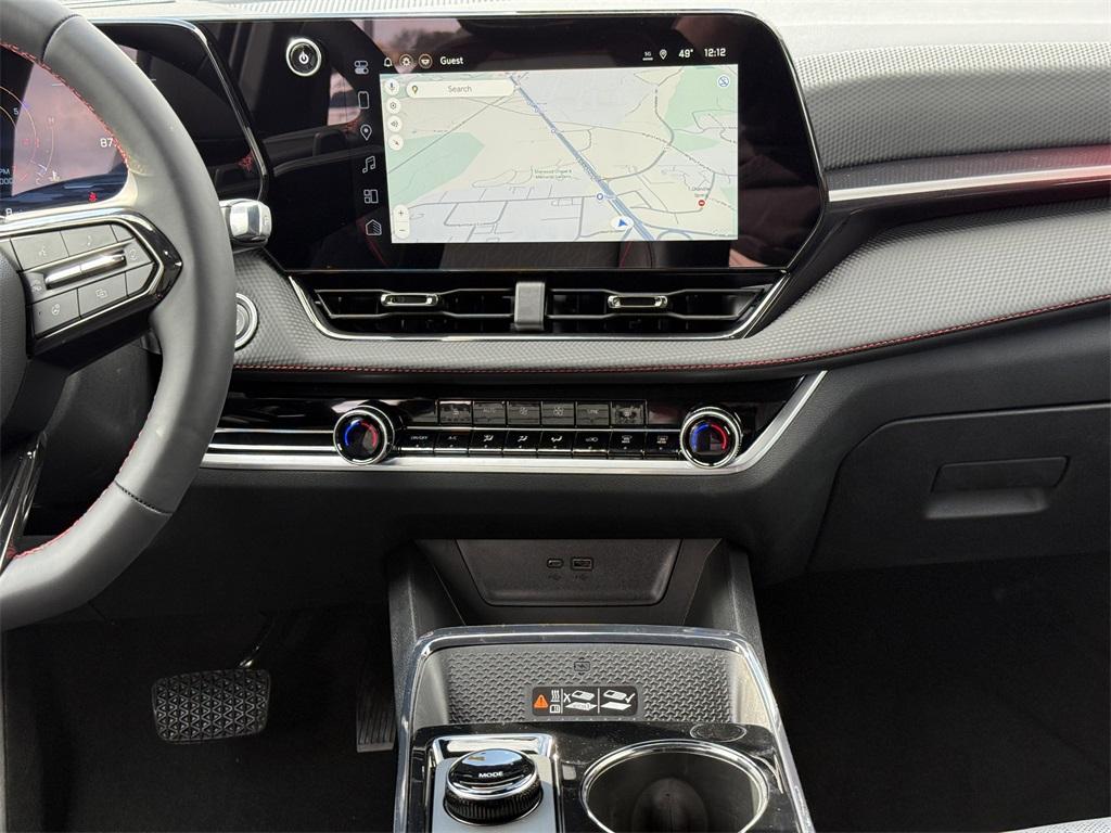 new 2026 Chevrolet Equinox car, priced at $34,220