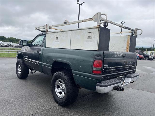 used 2001 Dodge Ram 1500 car, priced at $5,495