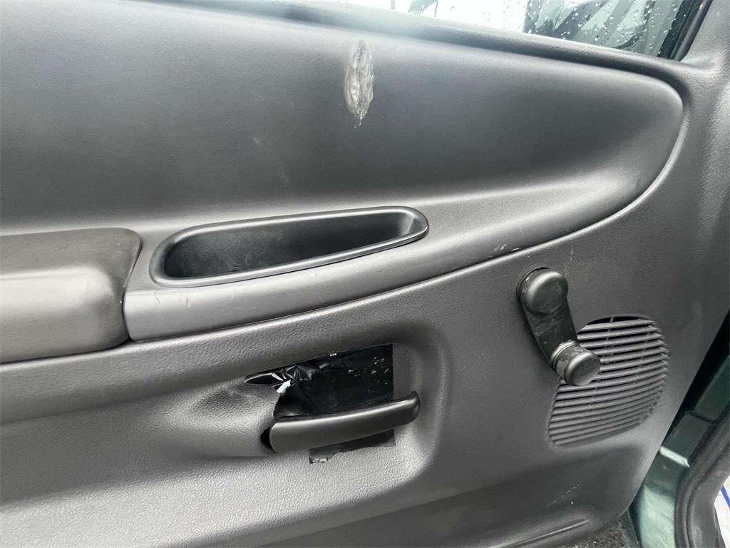 used 2001 Dodge Ram 1500 car, priced at $3,995
