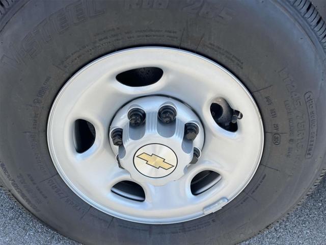 new 2025 Chevrolet Express 2500 car, priced at $48,999