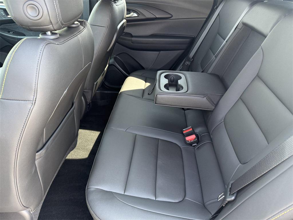 new 2025 Chevrolet TrailBlazer car, priced at $27,535