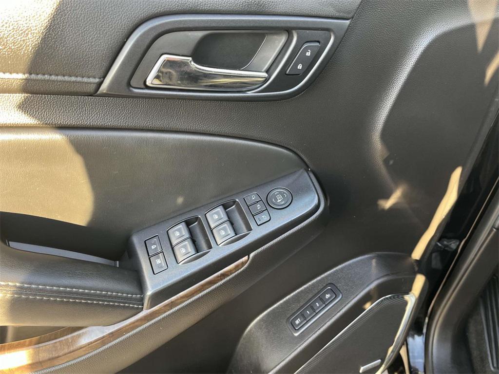 used 2015 Chevrolet Tahoe car, priced at $15,995