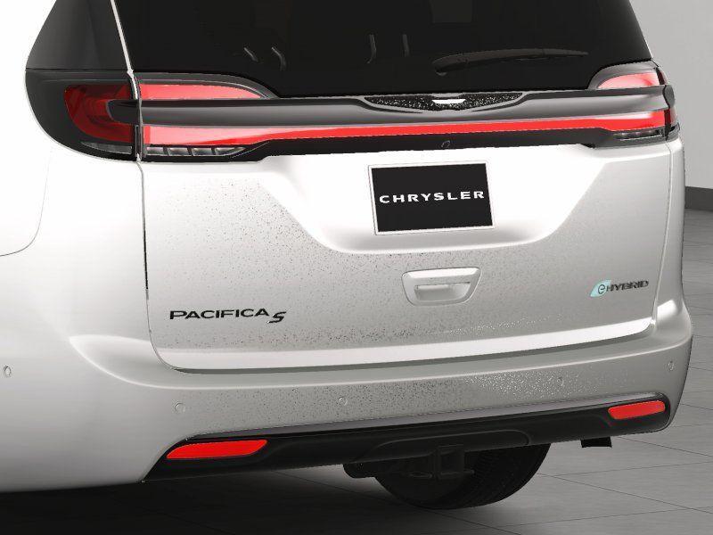 new 2025 Chrysler Pacifica Hybrid car, priced at $55,688