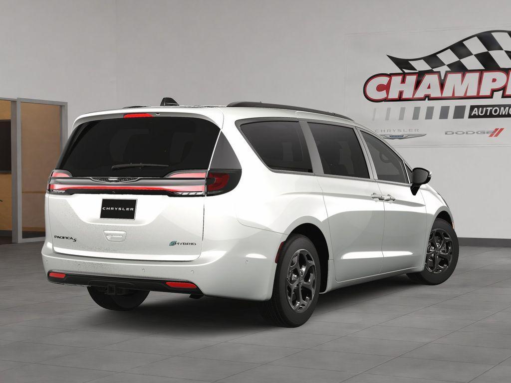 new 2025 Chrysler Pacifica Hybrid car, priced at $55,688