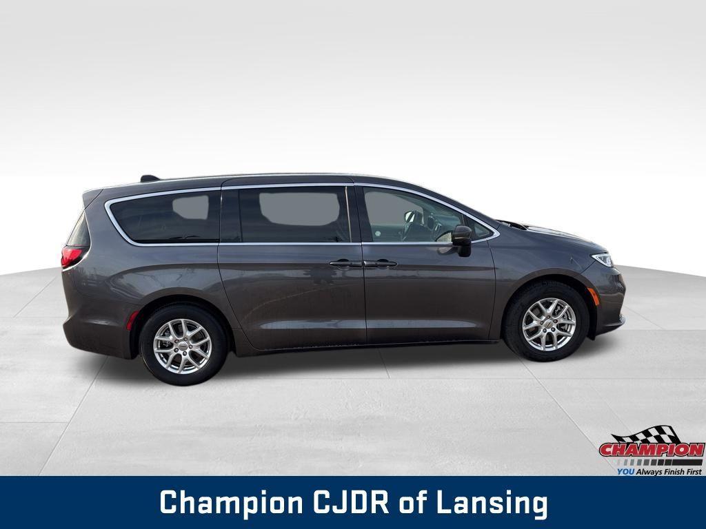 used 2023 Chrysler Pacifica car, priced at $26,981