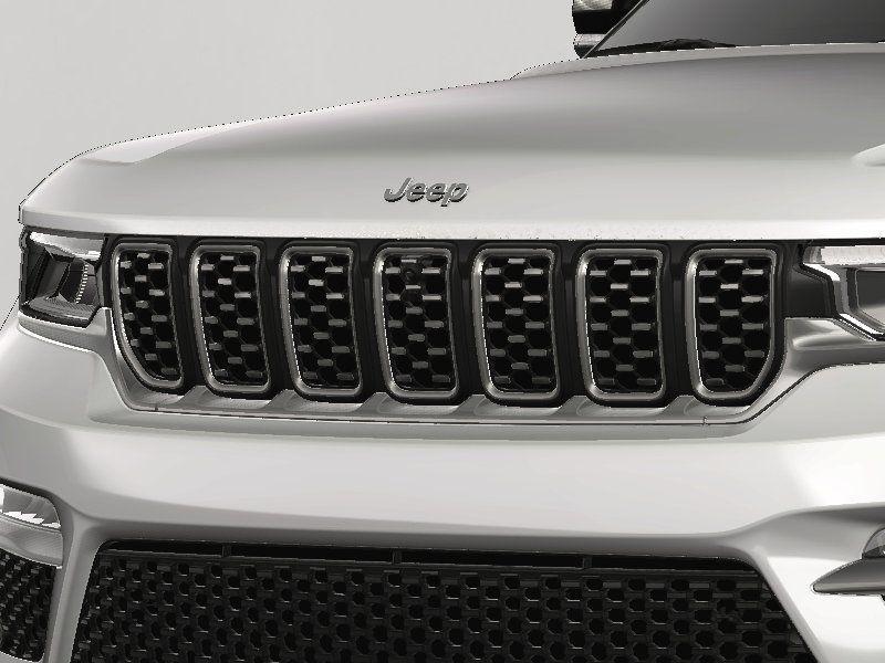 new 2025 Jeep Grand Cherokee car, priced at $56,261