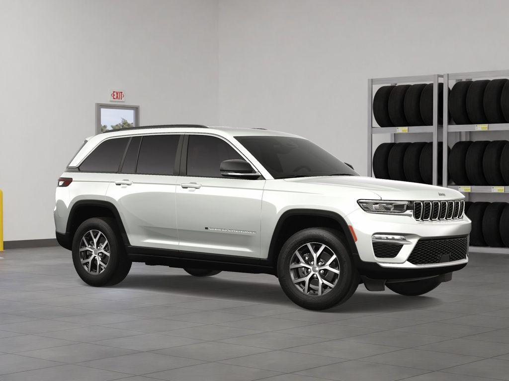 new 2025 Jeep Grand Cherokee car, priced at $46,908