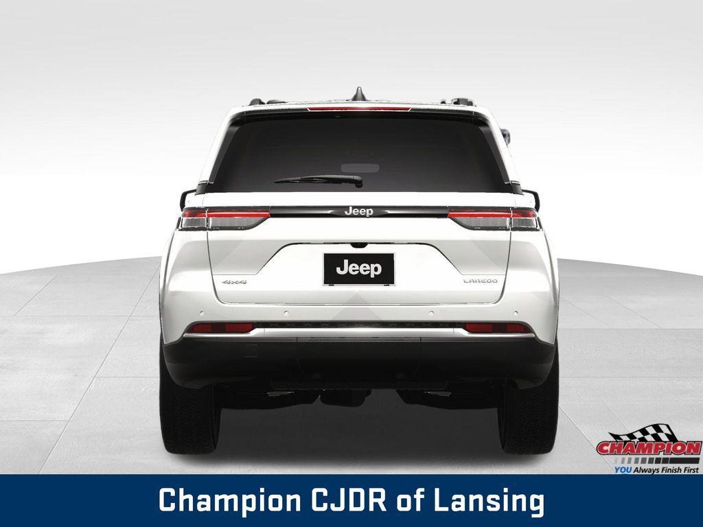 new 2025 Jeep Grand Cherokee car, priced at $40,118