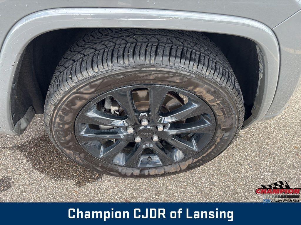 used 2021 Jeep Grand Cherokee car, priced at $19,734