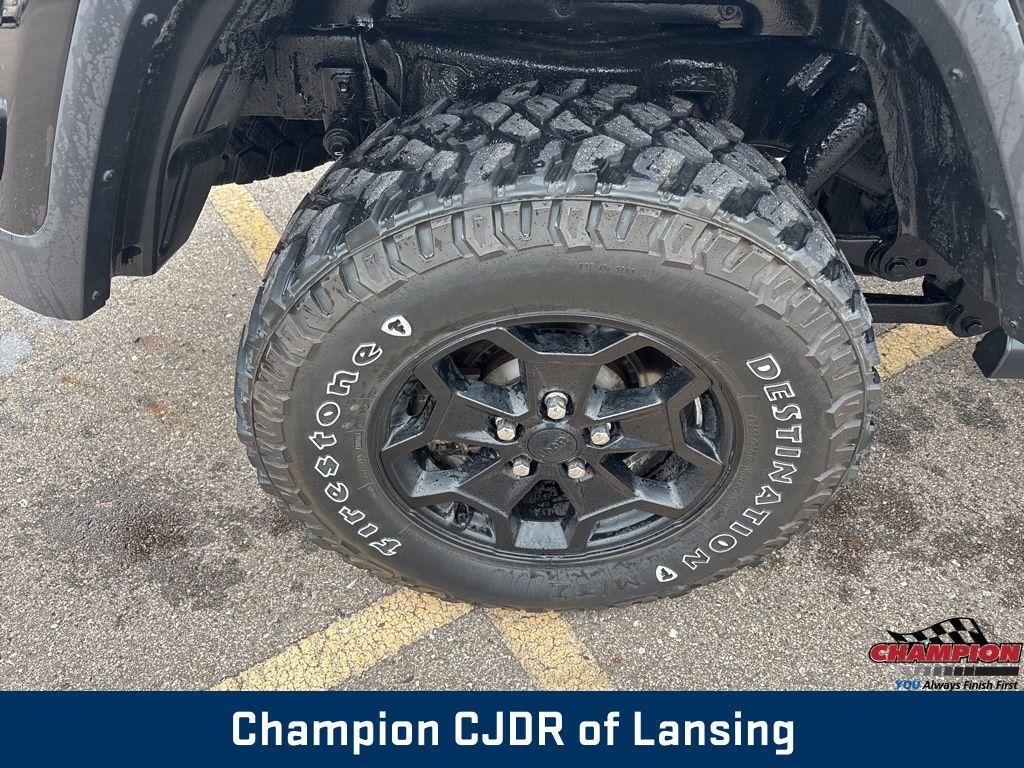 used 2021 Jeep Gladiator car, priced at $31,662