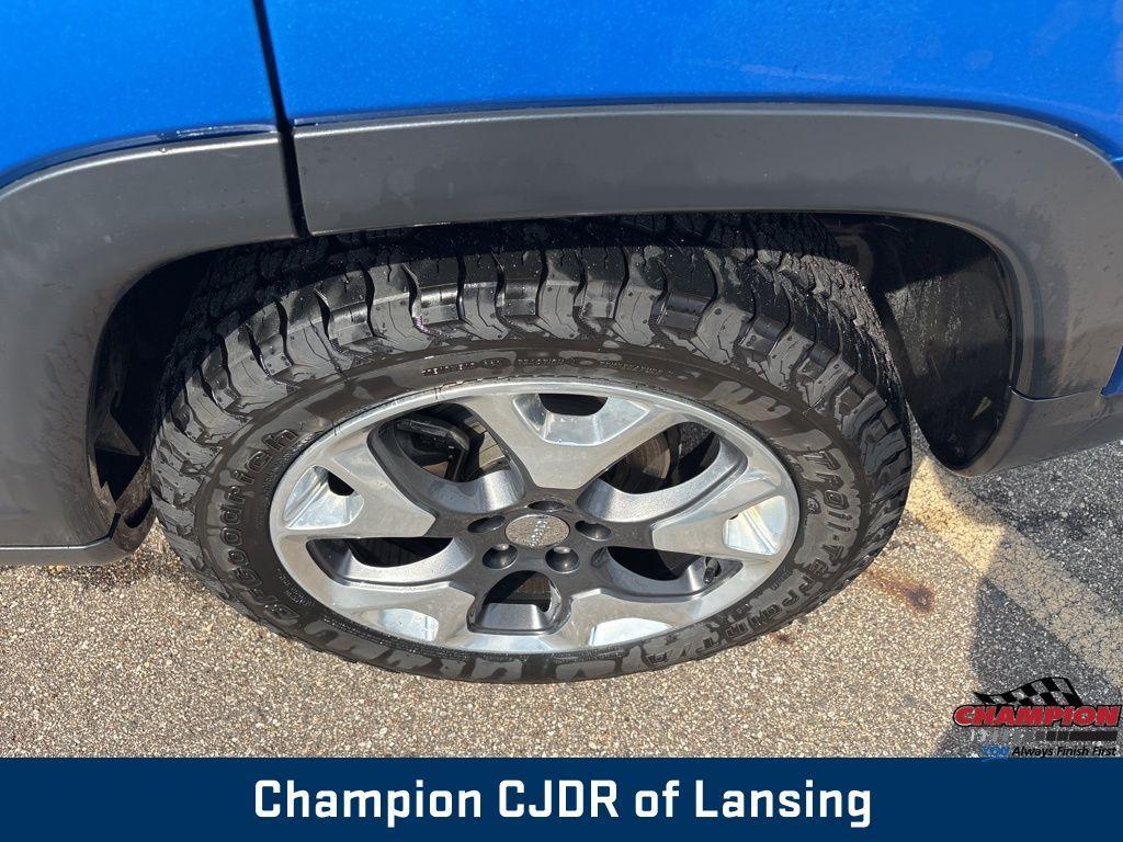 used 2019 Jeep Compass car, priced at $14,454