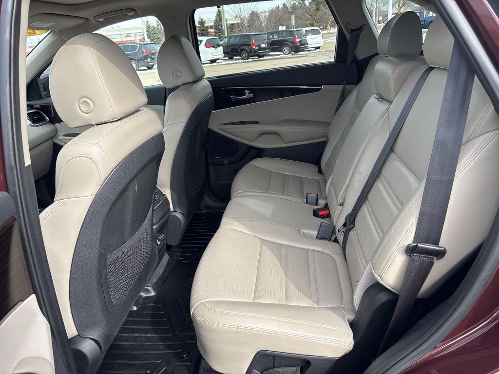 used 2019 Kia Sorento car, priced at $16,699