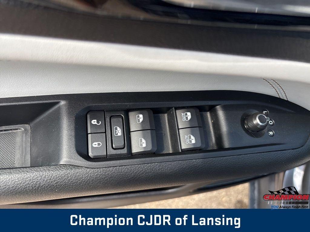 used 2022 Jeep Compass car, priced at $22,954