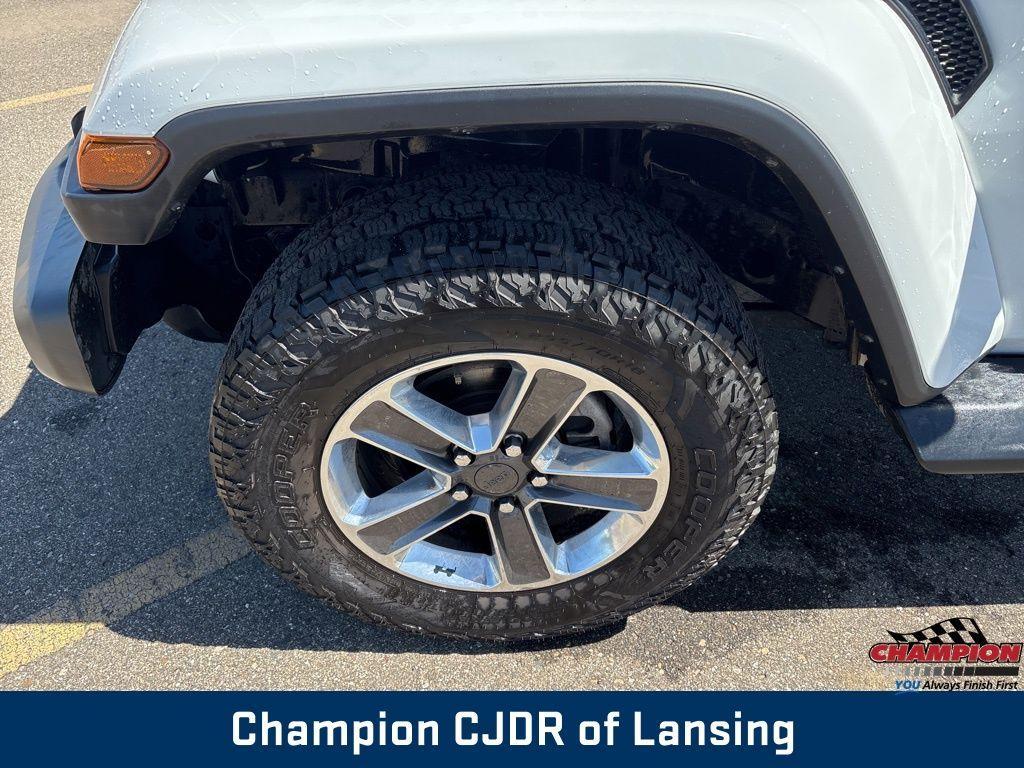 used 2021 Jeep Wrangler Unlimited car, priced at $27,954