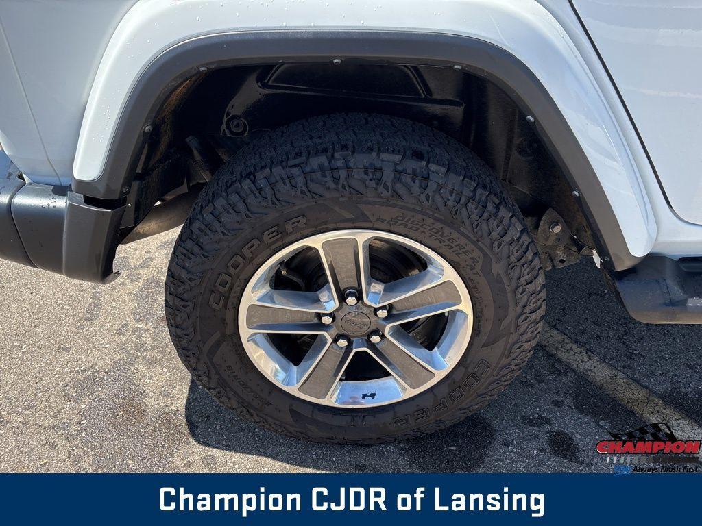 used 2021 Jeep Wrangler Unlimited car, priced at $27,954