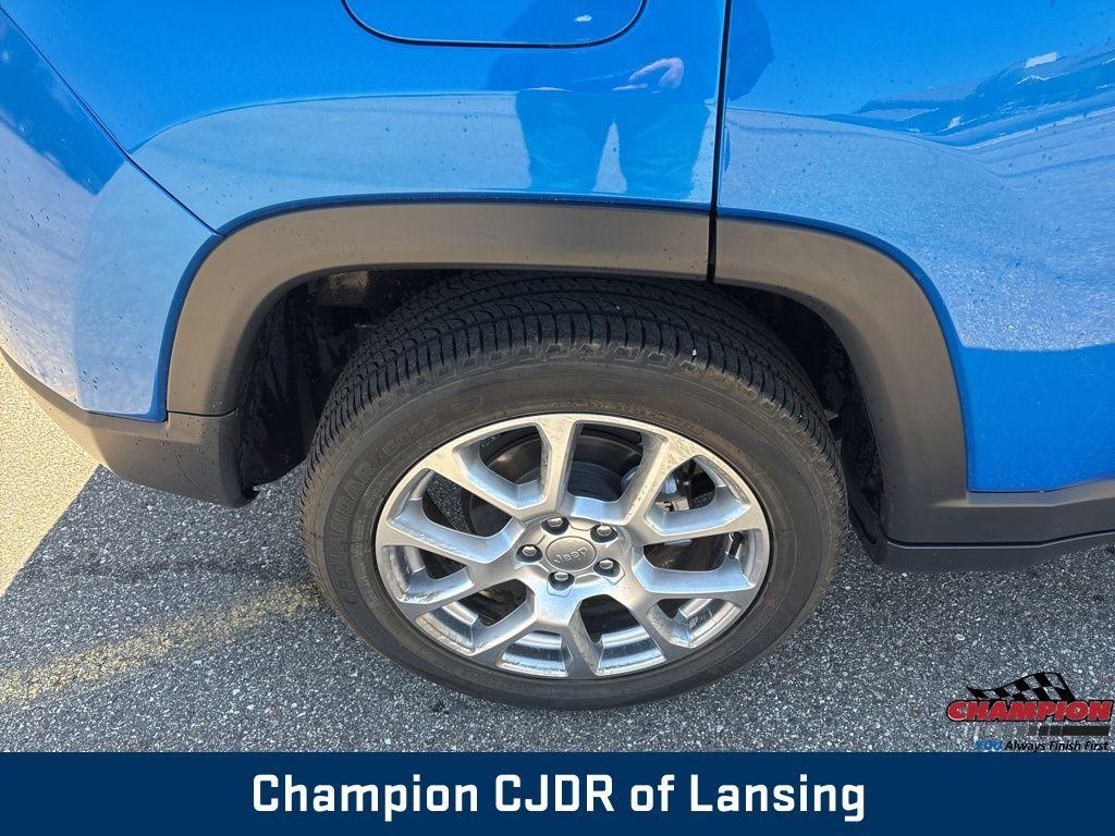 used 2022 Jeep Compass car, priced at $24,734