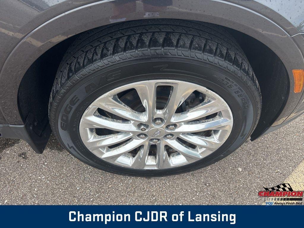 used 2017 Cadillac XT5 car, priced at $17,959