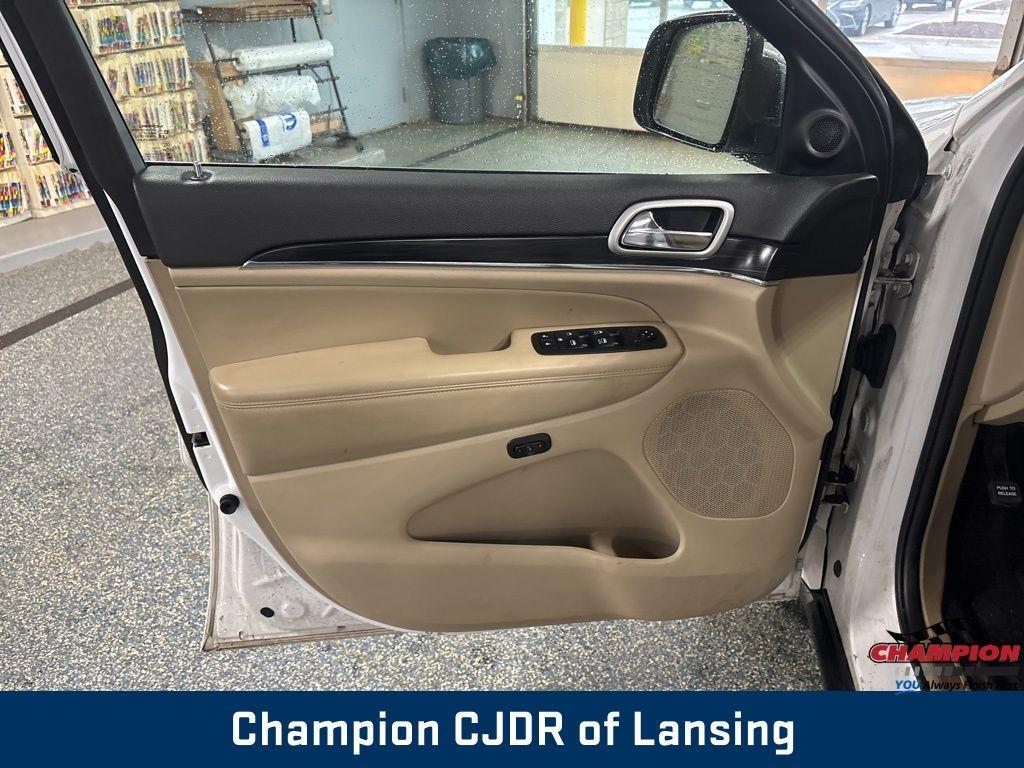 used 2020 Jeep Grand Cherokee car, priced at $18,954