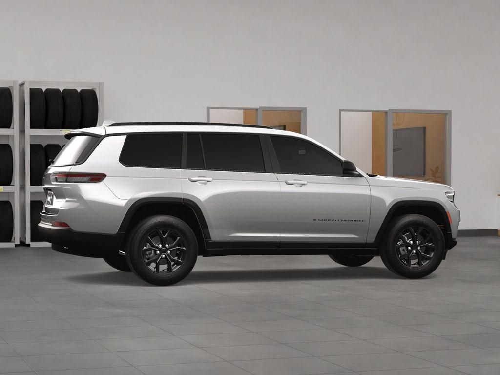 new 2024 Jeep Grand Cherokee L car, priced at $46,108