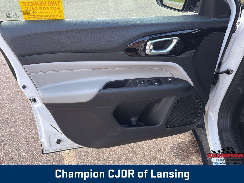 used 2022 Jeep Compass car, priced at $23,954