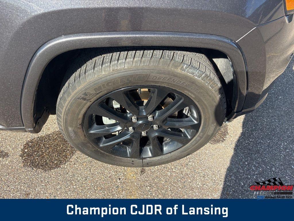 used 2021 Jeep Grand Cherokee car, priced at $23,954