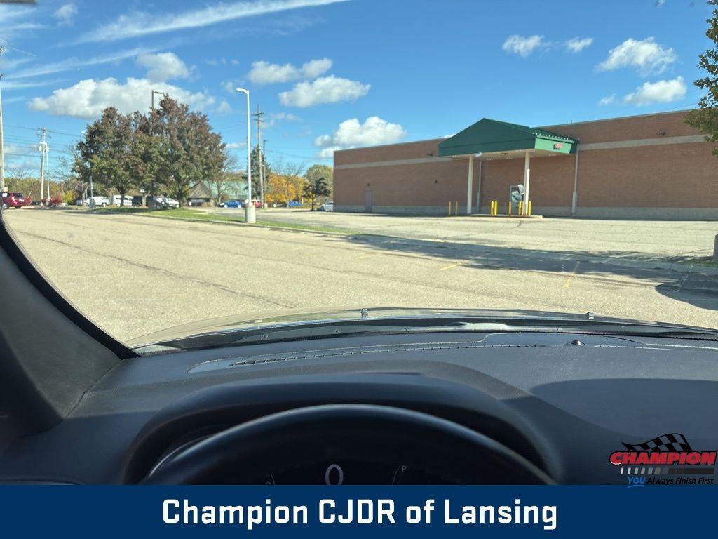 used 2021 Jeep Grand Cherokee car, priced at $23,954