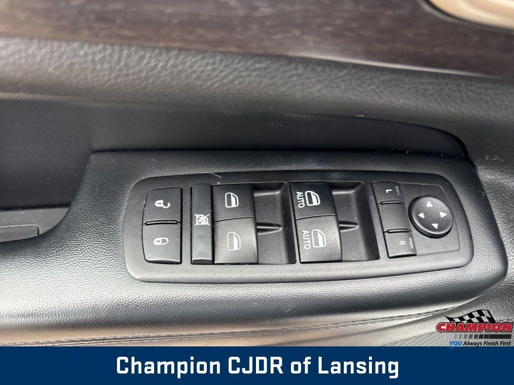 used 2014 Jeep Grand Cherokee car, priced at $12,754