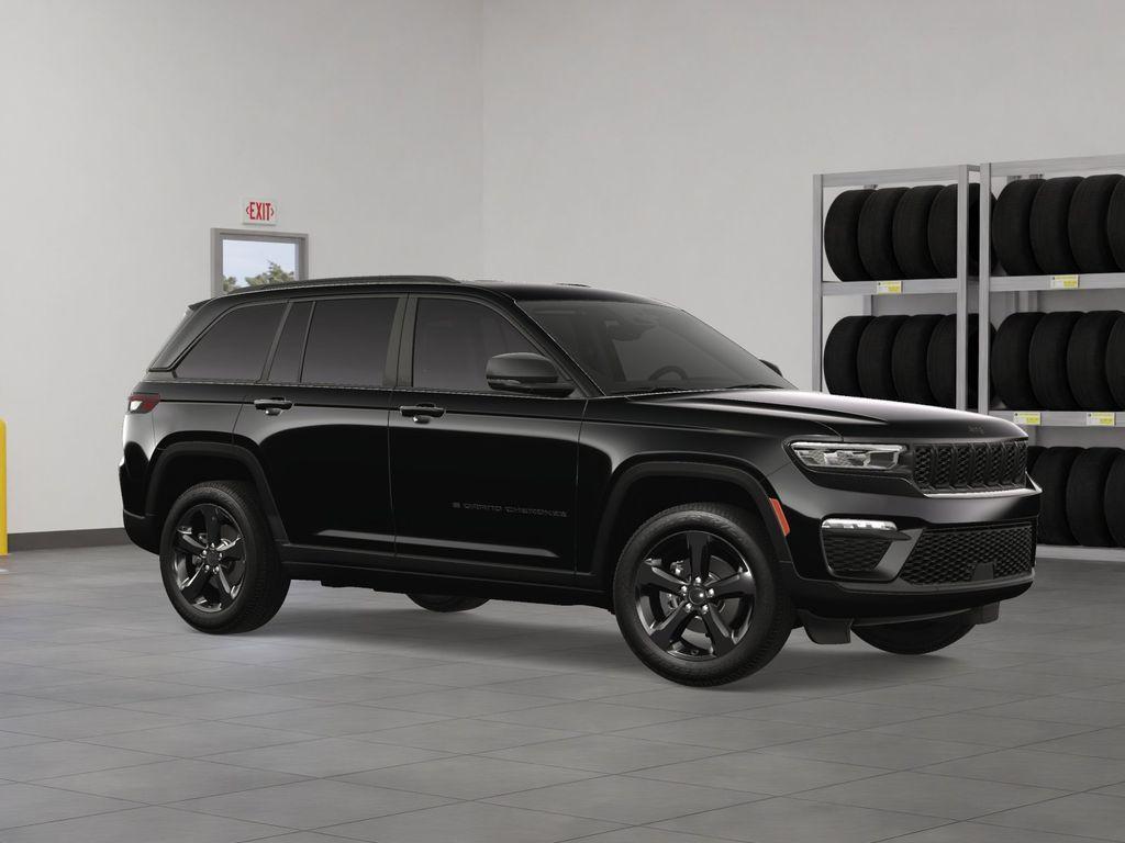 new 2025 Jeep Grand Cherokee car, priced at $45,536