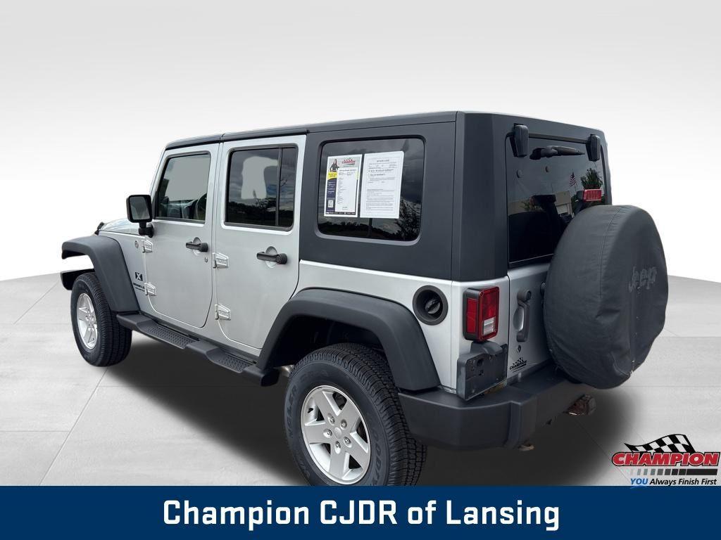 used 2009 Jeep Wrangler Unlimited car, priced at $13,324