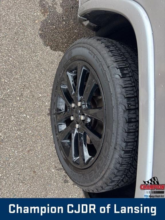 used 2018 Jeep Grand Cherokee car, priced at $16,064