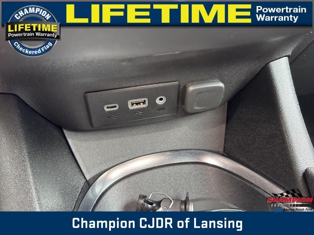 used 2024 Chevrolet Malibu car, priced at $19,954