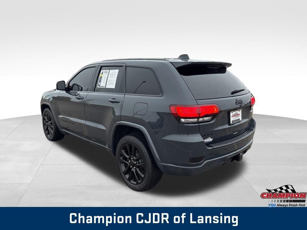 used 2017 Jeep Grand Cherokee car, priced at $15,124