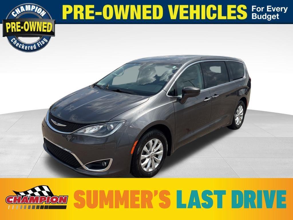 used 2018 Chrysler Pacifica car, priced at $15,954