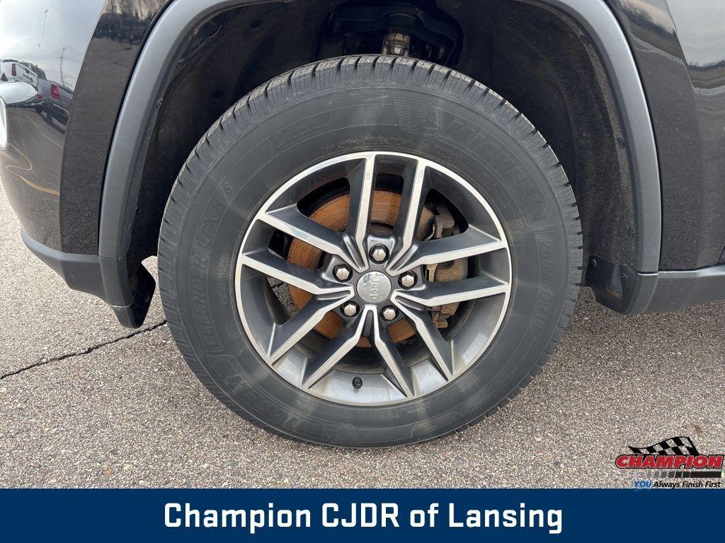 used 2017 Jeep Grand Cherokee car, priced at $17,954