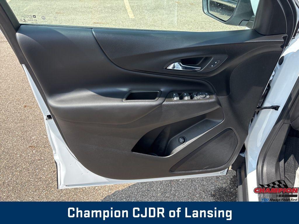 used 2022 Chevrolet Equinox car, priced at $21,954