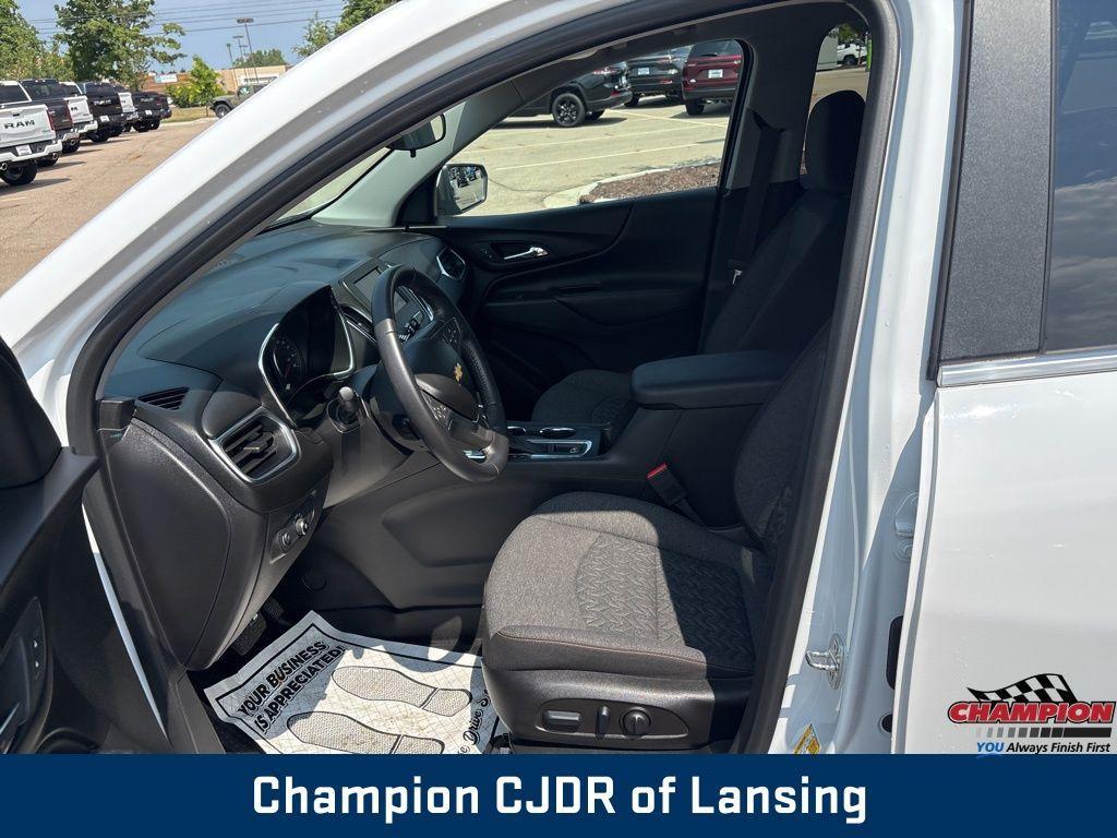 used 2022 Chevrolet Equinox car, priced at $21,954