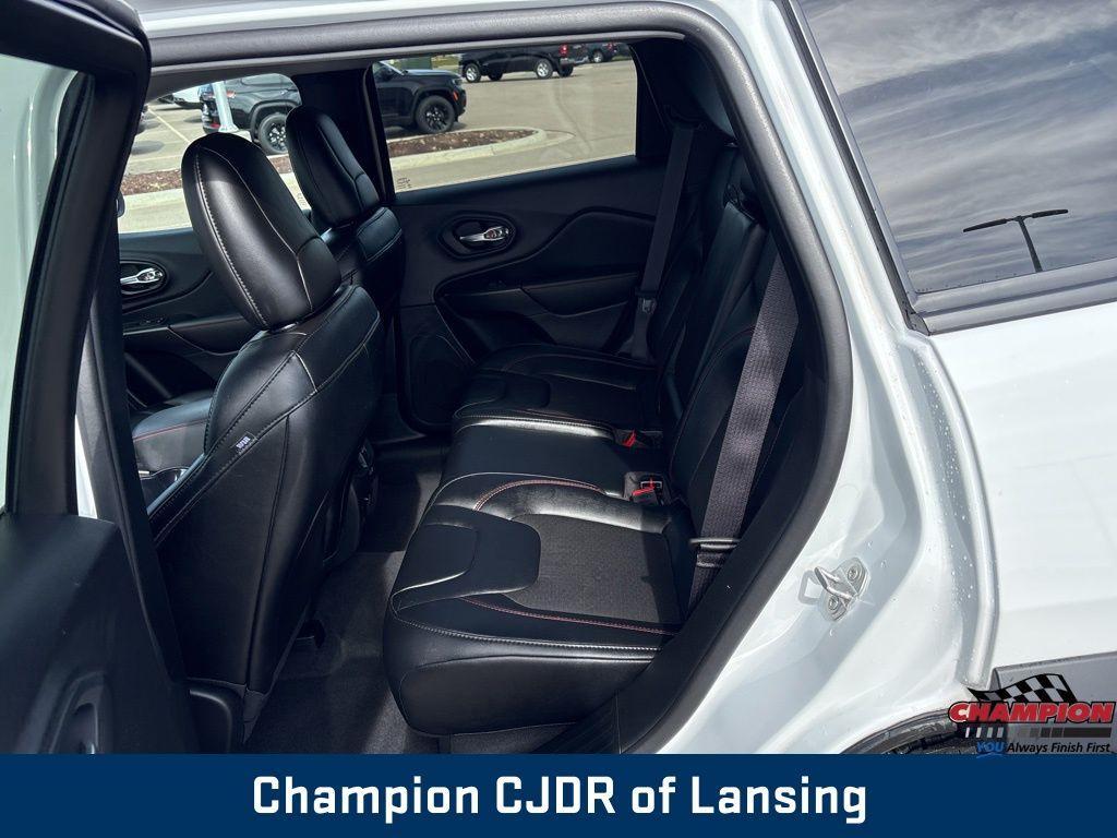 used 2022 Jeep Cherokee car, priced at $24,654