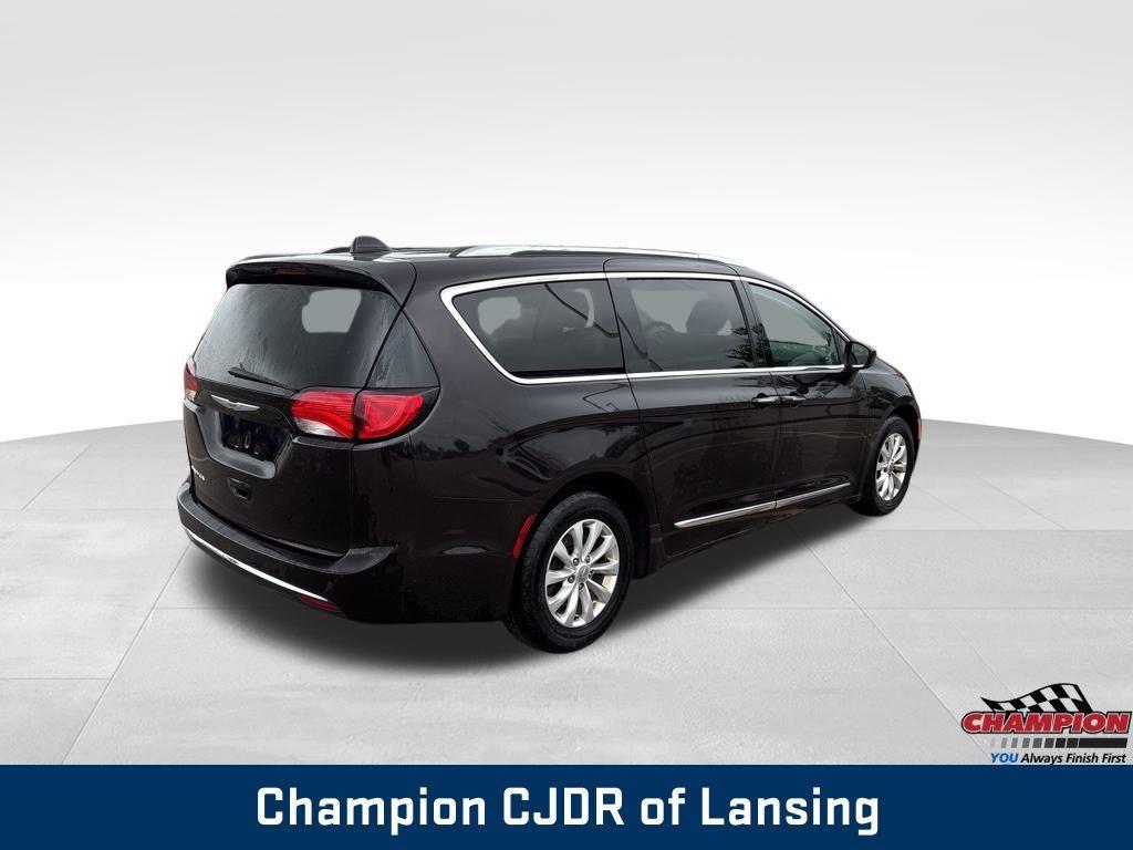 used 2019 Chrysler Pacifica car, priced at $19,676
