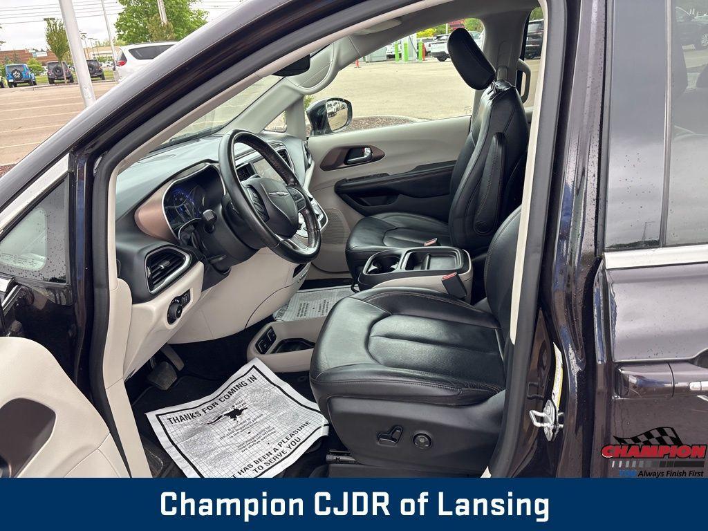 used 2019 Chrysler Pacifica car, priced at $19,676