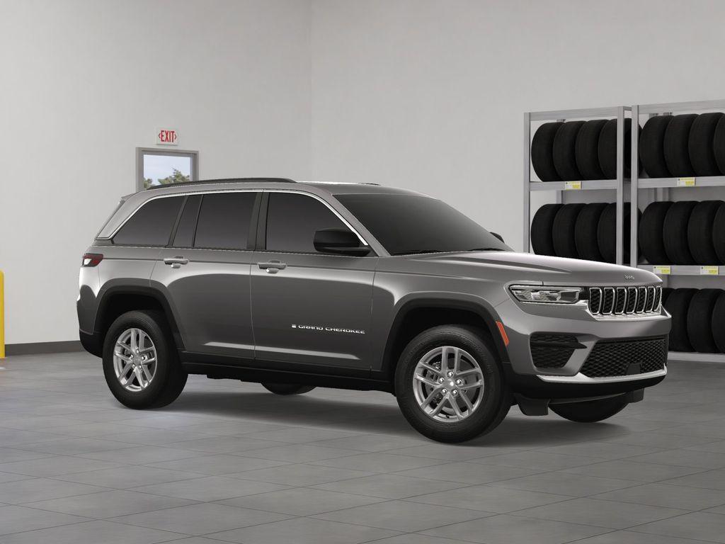 new 2025 Jeep Grand Cherokee car, priced at $41,128