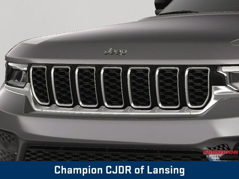 new 2025 Jeep Grand Cherokee car, priced at $38,128