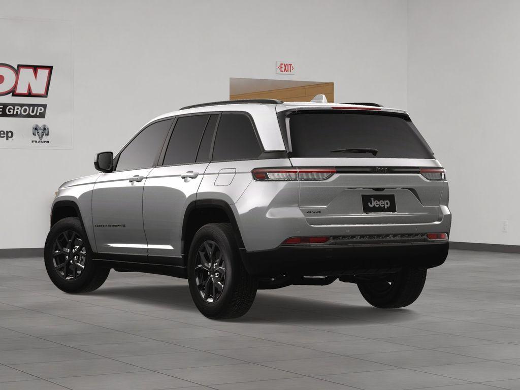 new 2025 Jeep Grand Cherokee car, priced at $43,315