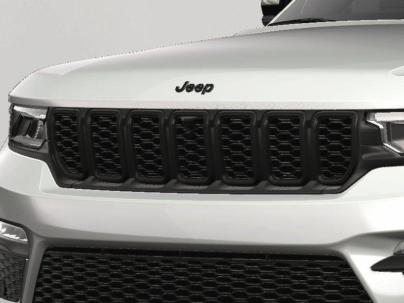 new 2025 Jeep Grand Cherokee car, priced at $47,988
