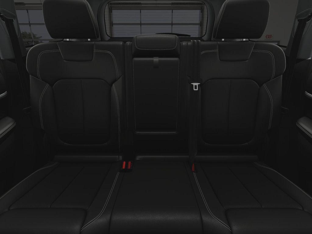 new 2025 Jeep Grand Cherokee car, priced at $47,988