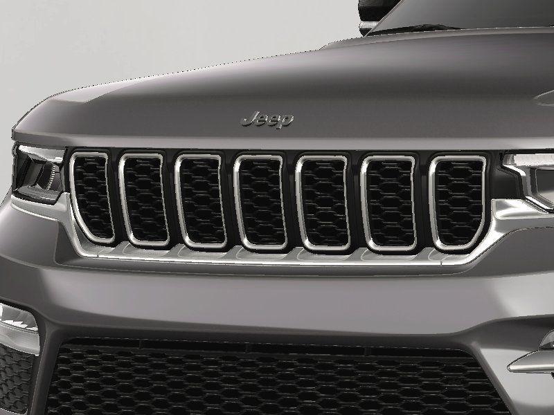 new 2025 Jeep Grand Cherokee car, priced at $43,355